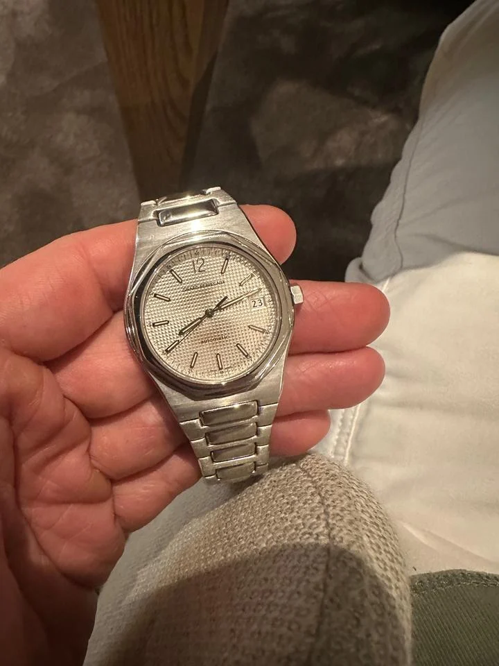 Girard Perregaux Laureato 8010