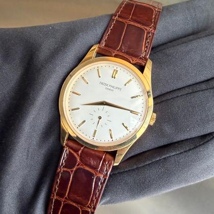Patek Philippe Calatrava 5196J-001