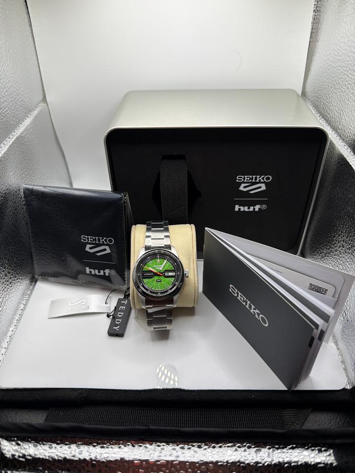 Seiko 5 Sports srpm09k1