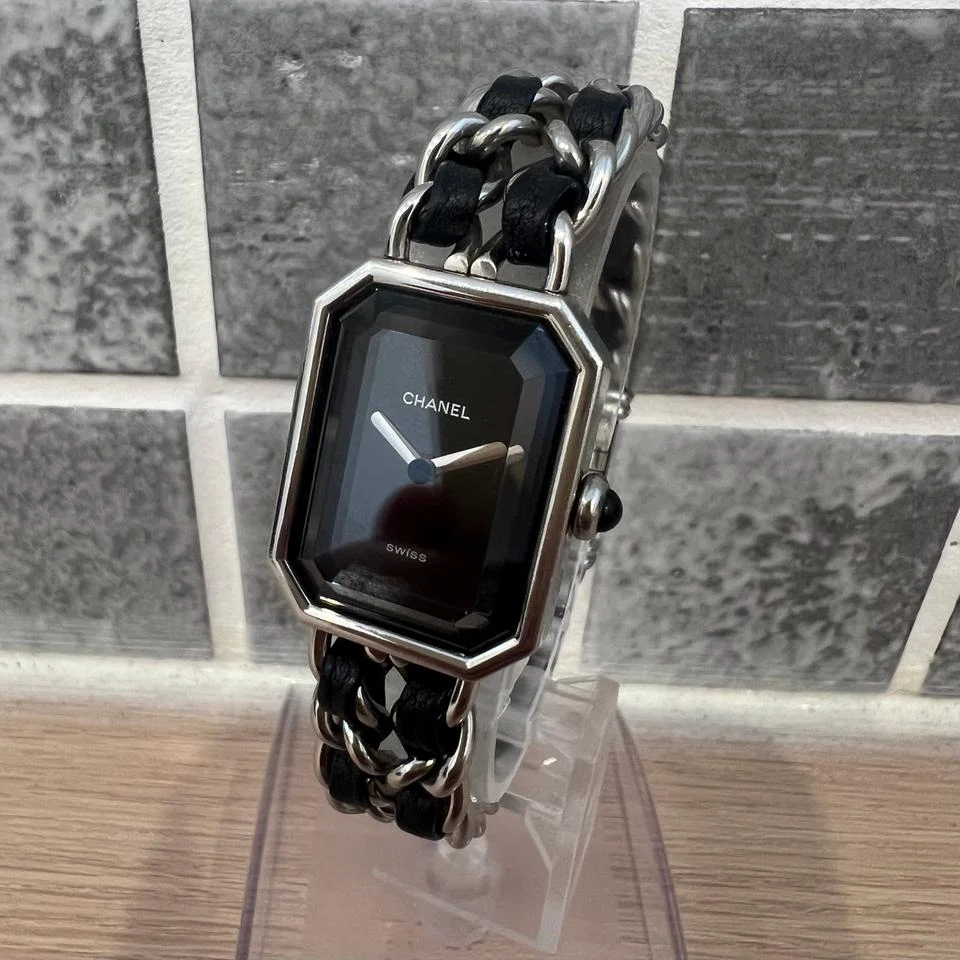 Chanel Première H7022