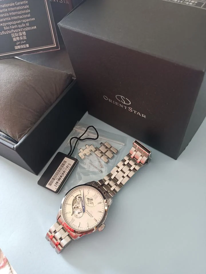 Orient Star RK-AV0B01S