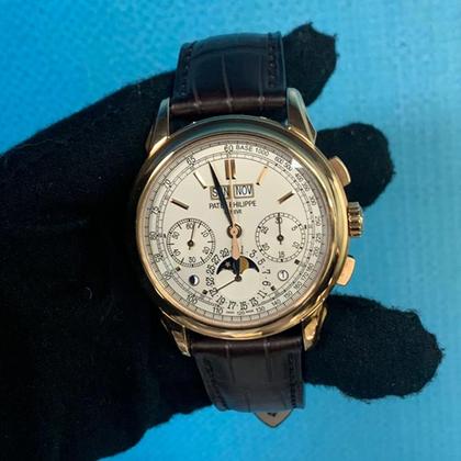 Patek Philippe Perpetual Calendar 5270R-001