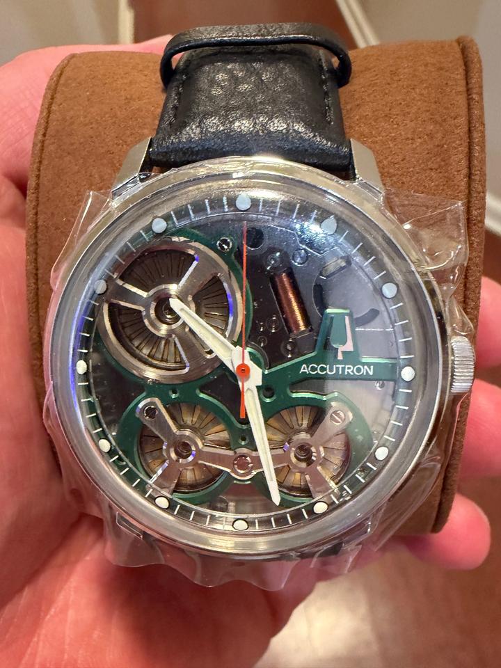 Bulova Accutron 2ES6A001