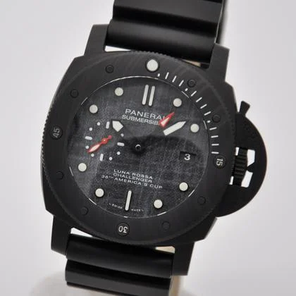 Panerai Luminor Luna Rossa PAM 01039