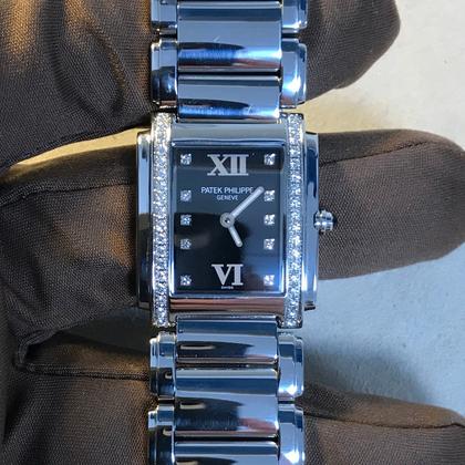 Patek Philippe Twenty~4 4910/10A-001