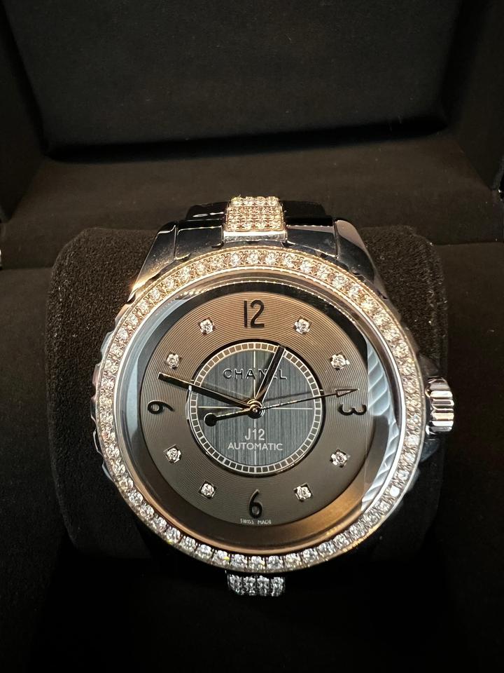 Chanel J12 h3106