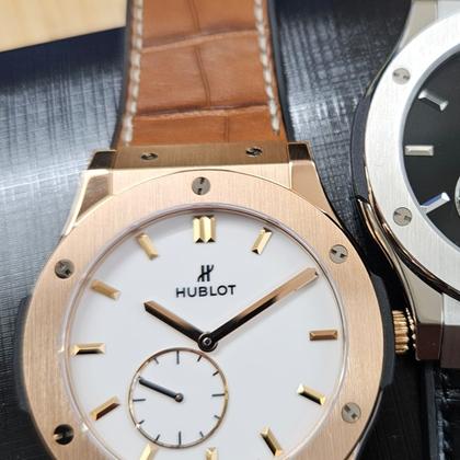 Hublot Classic Fusion Ultra-Thin 515.ox.2210.lr