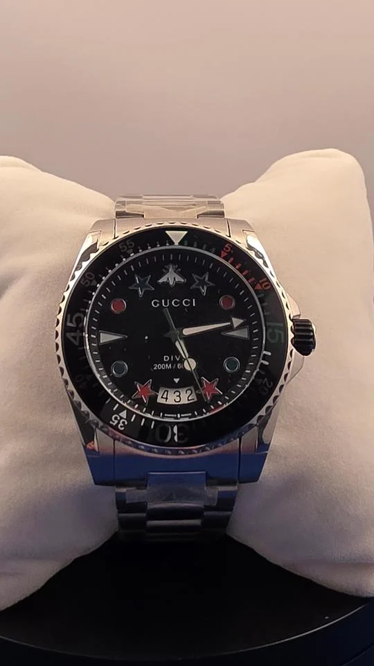 Gucci Dive YA136221