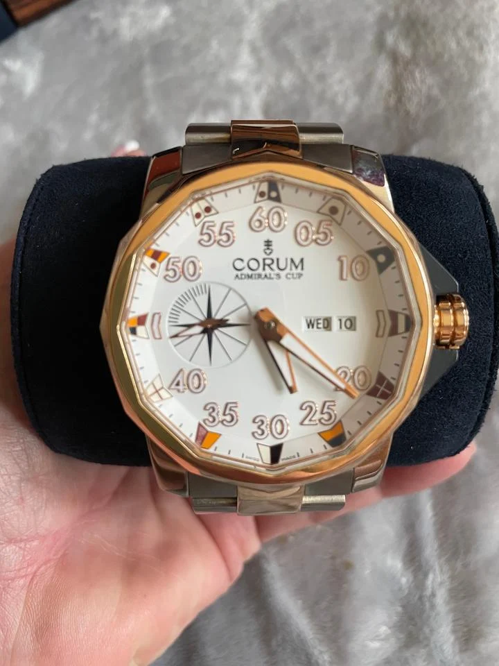 Corum Admiral's Cup Competition 947.931.05/V790 AA32