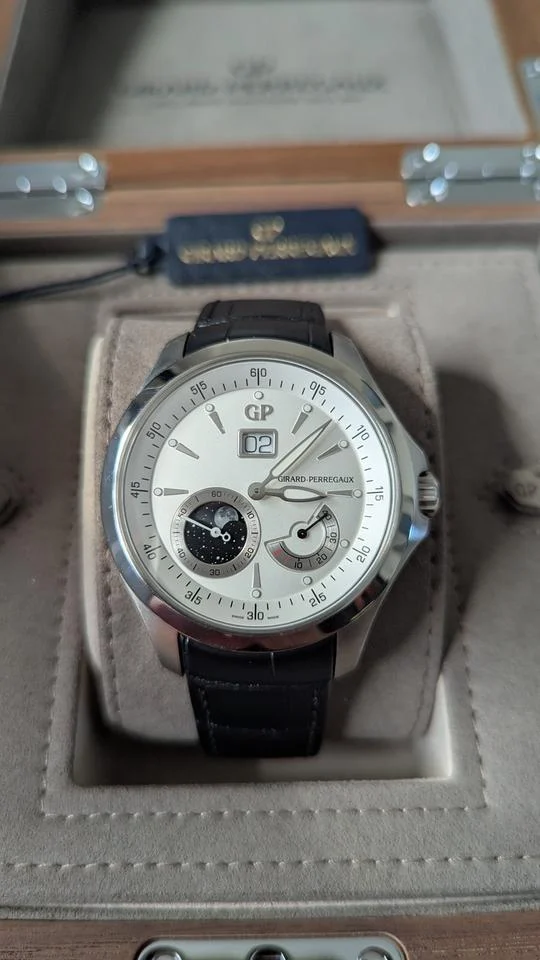 Girard Perregaux Traveller 49650-11-131-BB6A