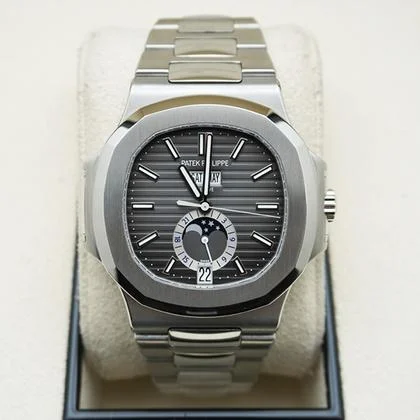 Patek Philippe Nautilus 5726/1A