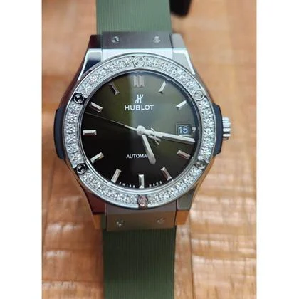 Hublot Classic Fusion 565.NX.8970.RX.1204