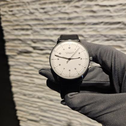 Junghans max bill 27/3500.02