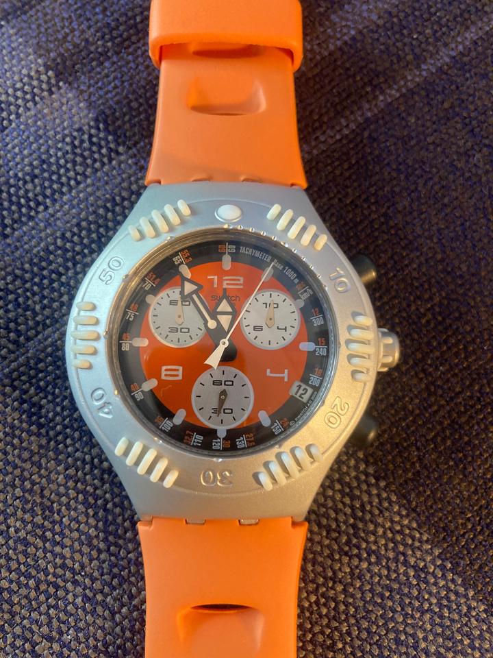 Swatch Moonswatch SO33T100