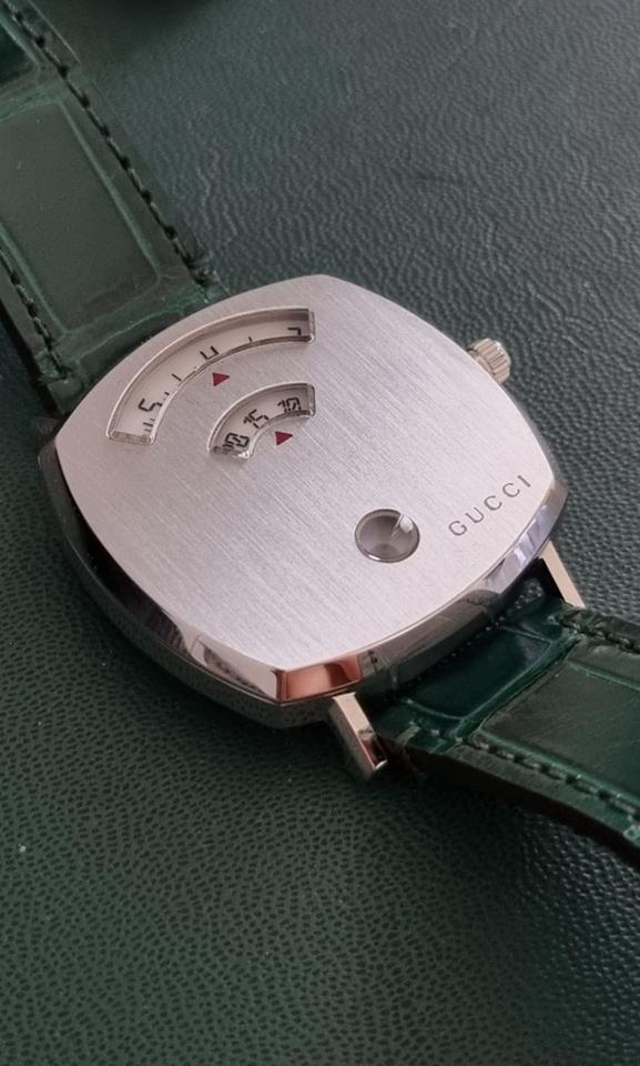 Gucci YA157404