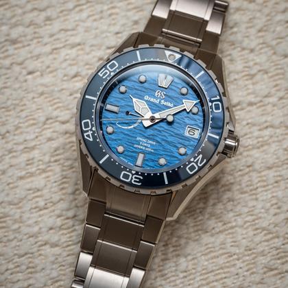 Grand Seiko Evolution 9 Collection SLGA023