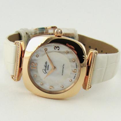Glashütte Original Pavonina 1-03-02-04-05-30