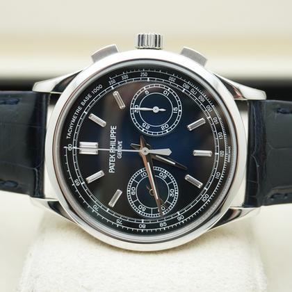 Patek Philippe Chronograph 5170P-001