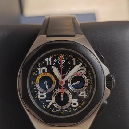 Girard Perregaux Laureato 80178-28-611-FK6A