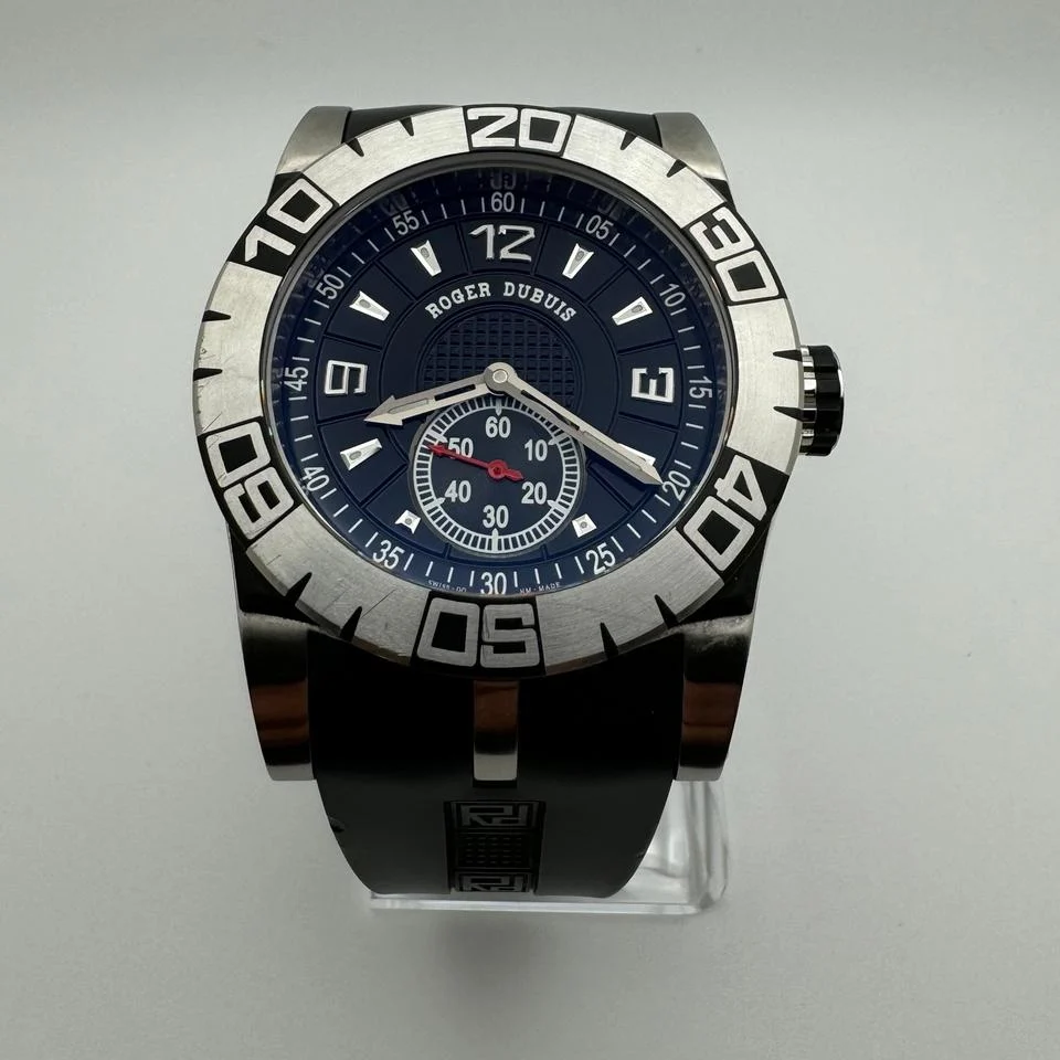 Roger Dubuis Easy Diver SED4614C9.N