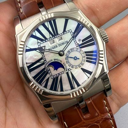 Roger Dubuis Sympathie SY43