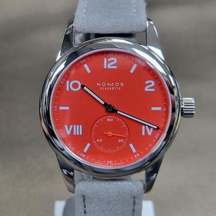 NOMOS Club Campus 716