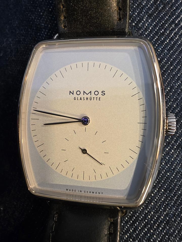 NOMOS Lux 920