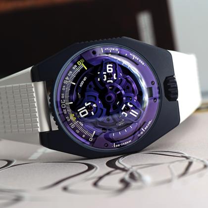 Urwerk UR-202 UR-100V
