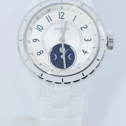 Chanel J12 H3404