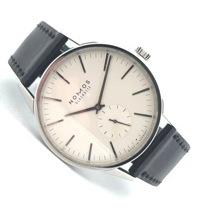 NOMOS Zürich 806