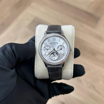 Patek Philippe Perpetual Calendar 7140G-001