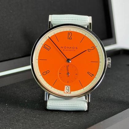 NOMOS Tangente 179.S17