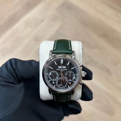 Patek Philippe Perpetual Calendar 5204G-001