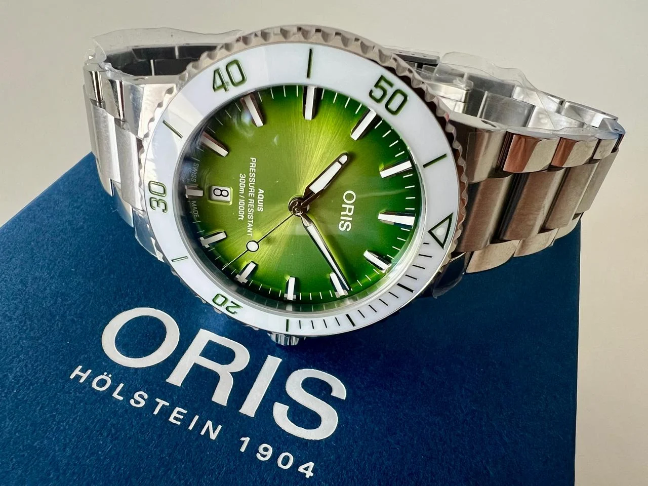 Oris Aquis 01 733 7787 4137-07 8 22 04PEB