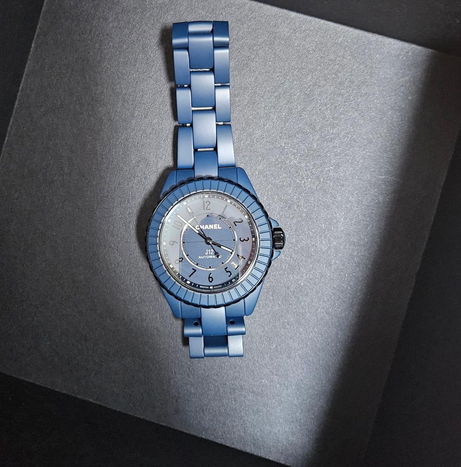 Chanel J12 H9632