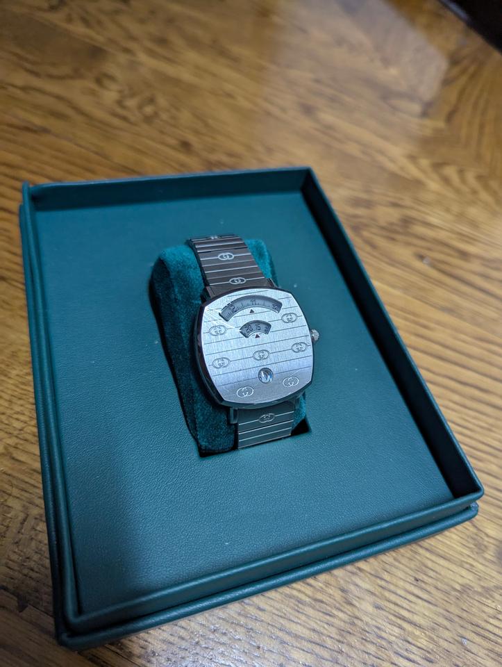 Gucci YA157401