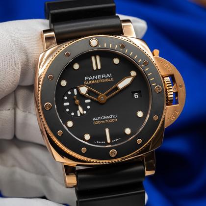 Panerai Submersible PAM 01164