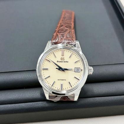 Grand Seiko Elegance Collection SBGR261