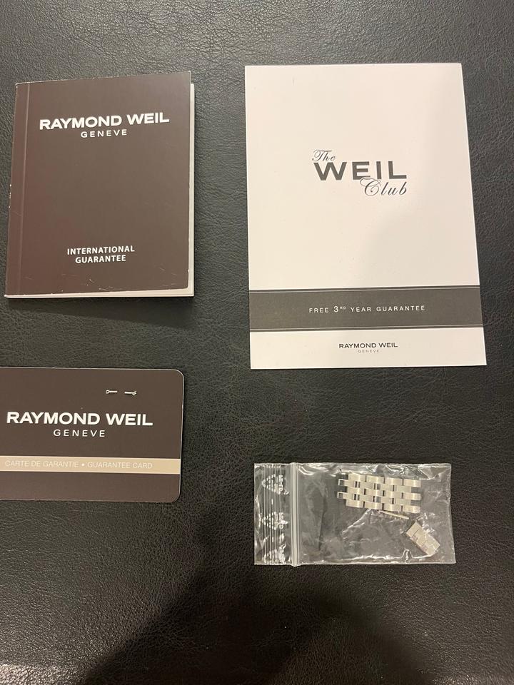 Raymond Weil Tango 5960-ST-00300