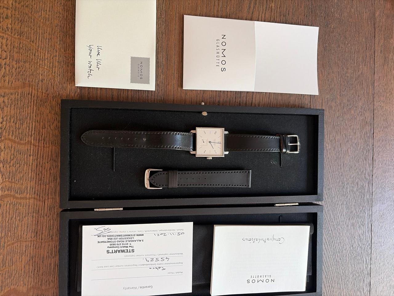 NOMOS Tetra 406
