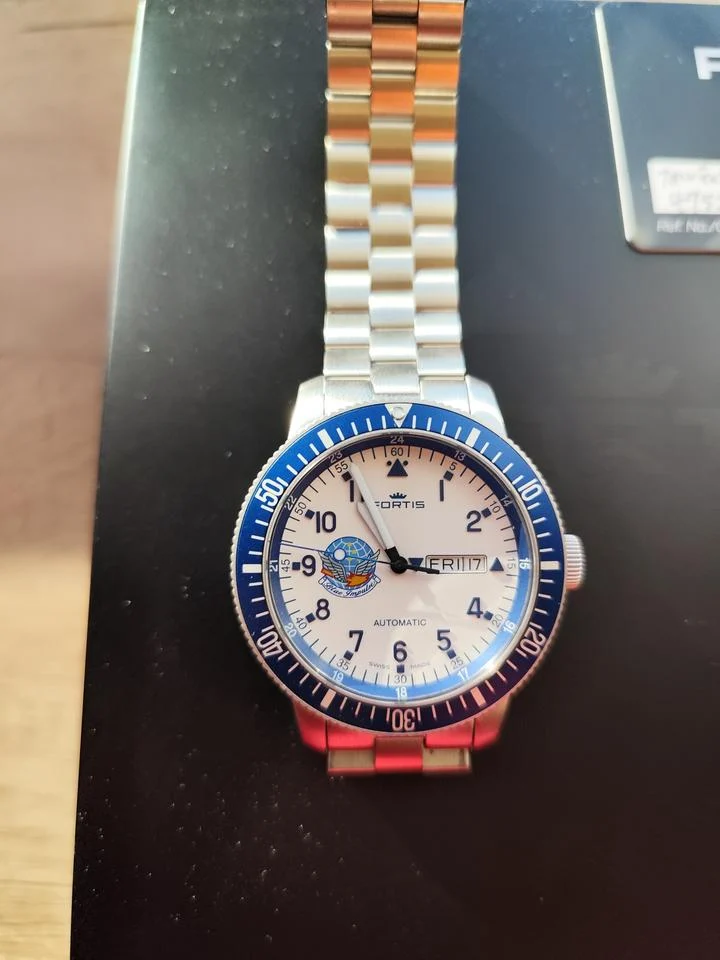 Fortis B-42 Official Cosmonauts 647.10.11M.BI