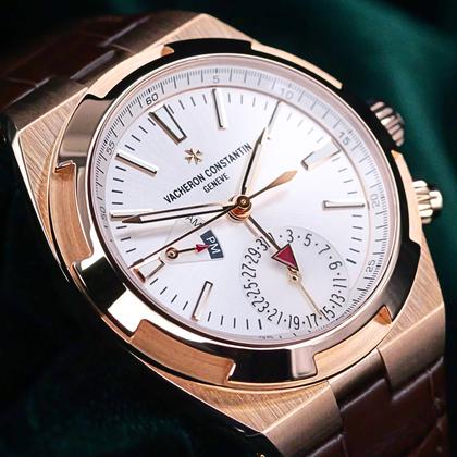 Vacheron Constantin Overseas 7900V/000R-B336