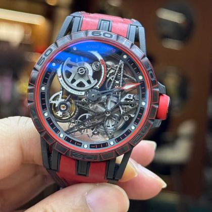 Roger Dubuis Excalibur RDDBEX0573
