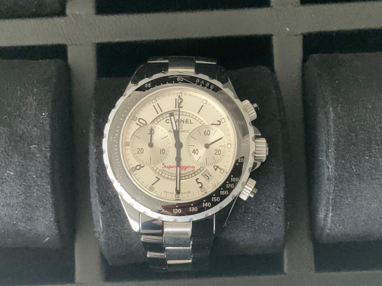 Chanel J12 H1624