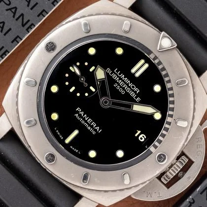 Panerai Luminor Submersible PAM00364