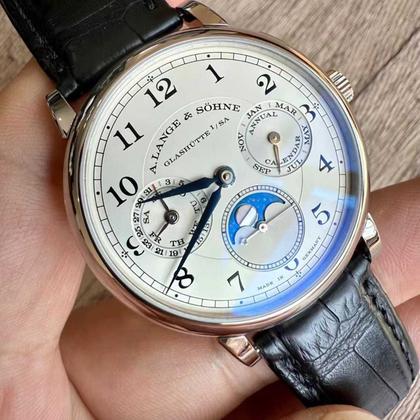 A. Lange & Söhne 1815 238.026