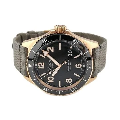 Glashütte Original SeaQ 1-36-13-03-90-34