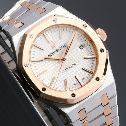 Audemars Piguet Royal Oak 15400SR.OO.1220SR.01