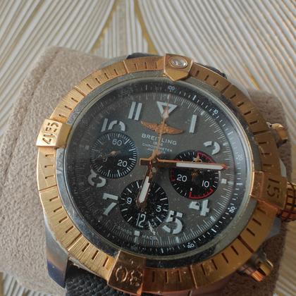 Breitling Avenger UB01821A1B1U1