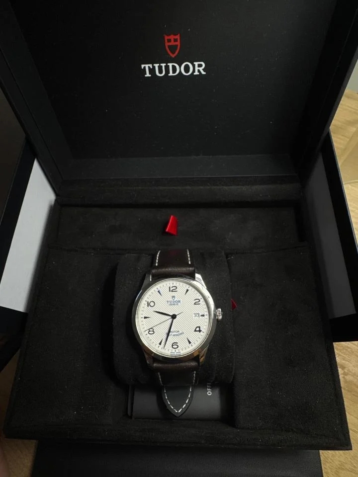Tudor 1926 M91550-0010
